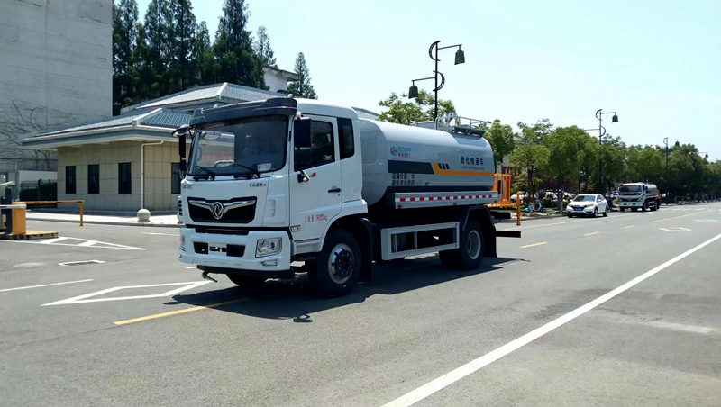 灑水車