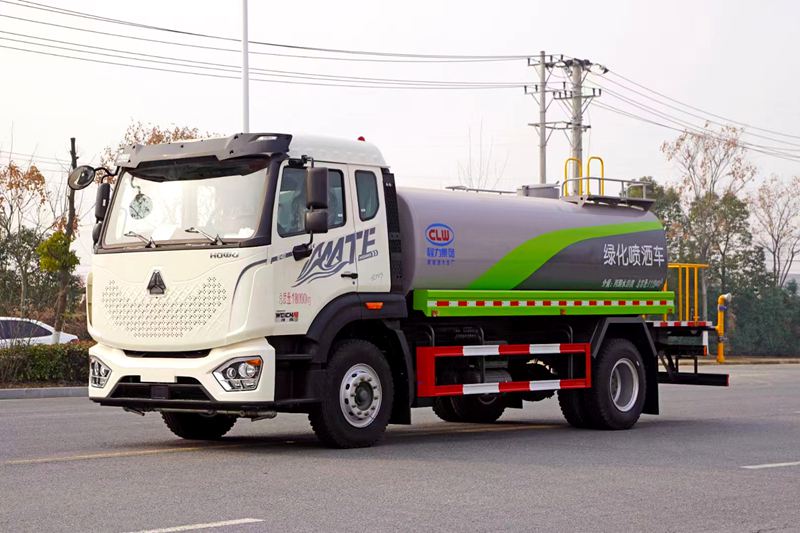 程力灑水車