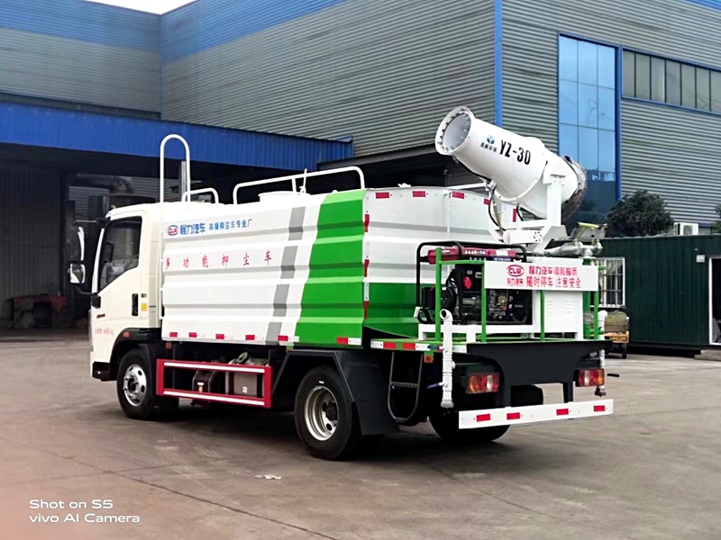 藍牌霧炮灑水車