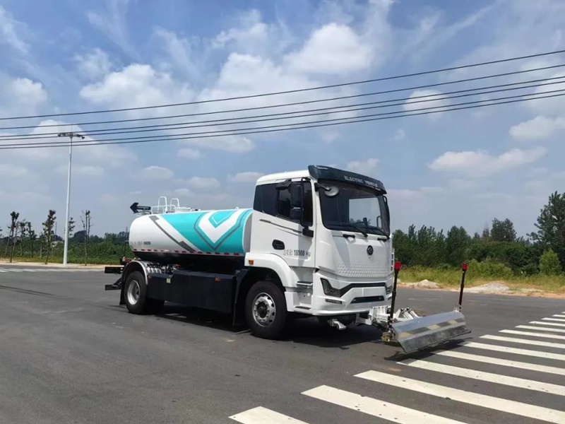 程力新能源電動清洗車