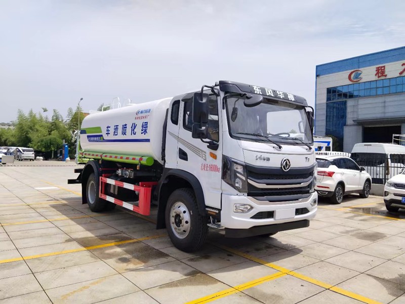 華神灑水車